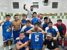 Renovación de la plantilla para la próxima temporada